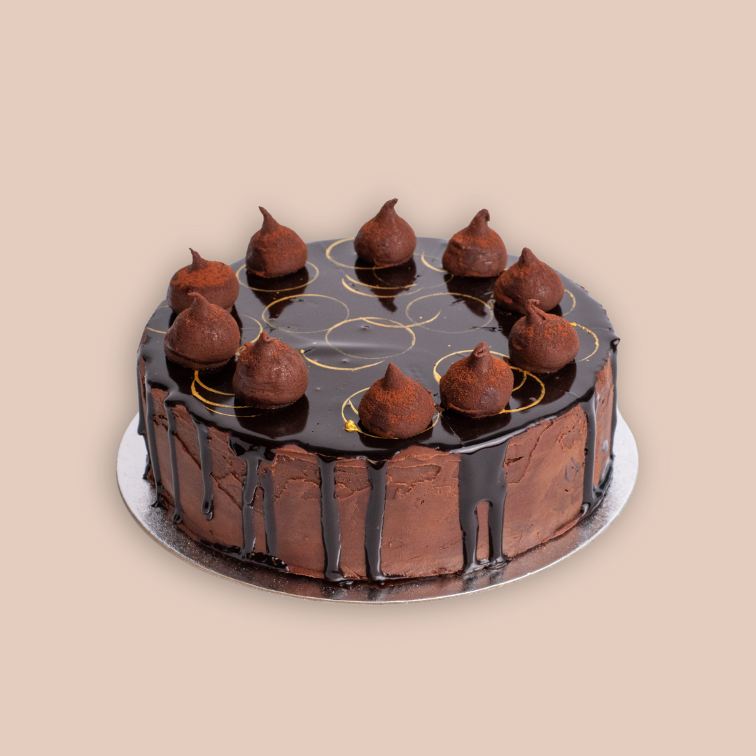 DOUBLE CHOCOLATE CAKE
